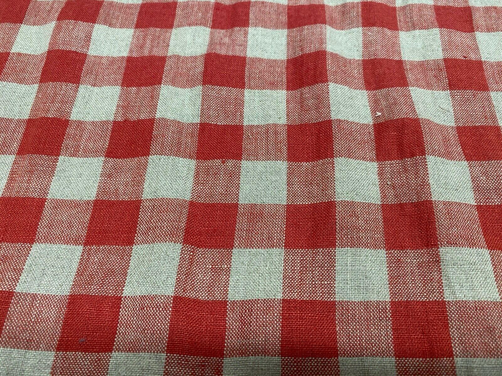 Vintage Gingham French Linen RED - Frank Thomas Interiors